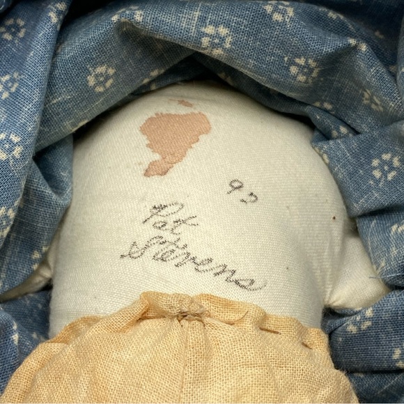 Primitive Folk Art Calico Cat Doll Artisan made painted cloth patchwork kitty - Picture 3 of 3